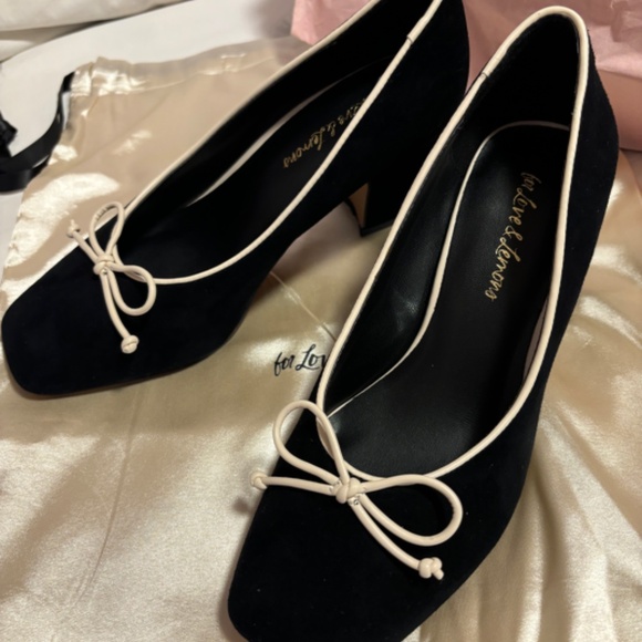 Angelina Heel - Picture 2 of 4